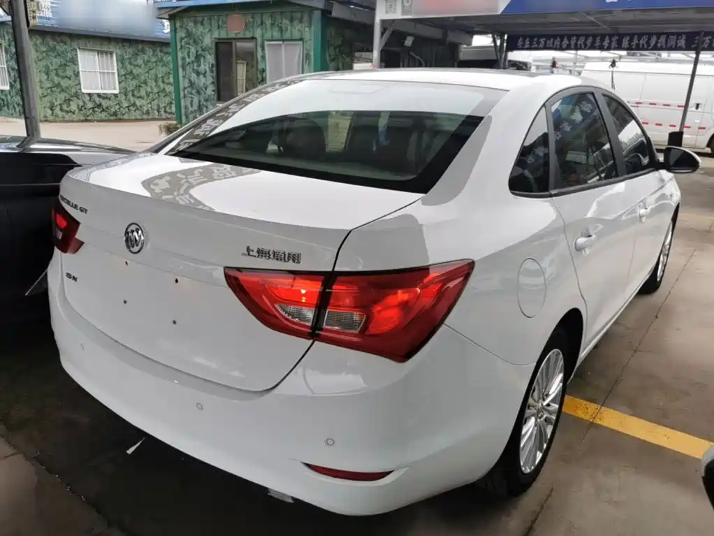Фото 7 - Buick Excelle