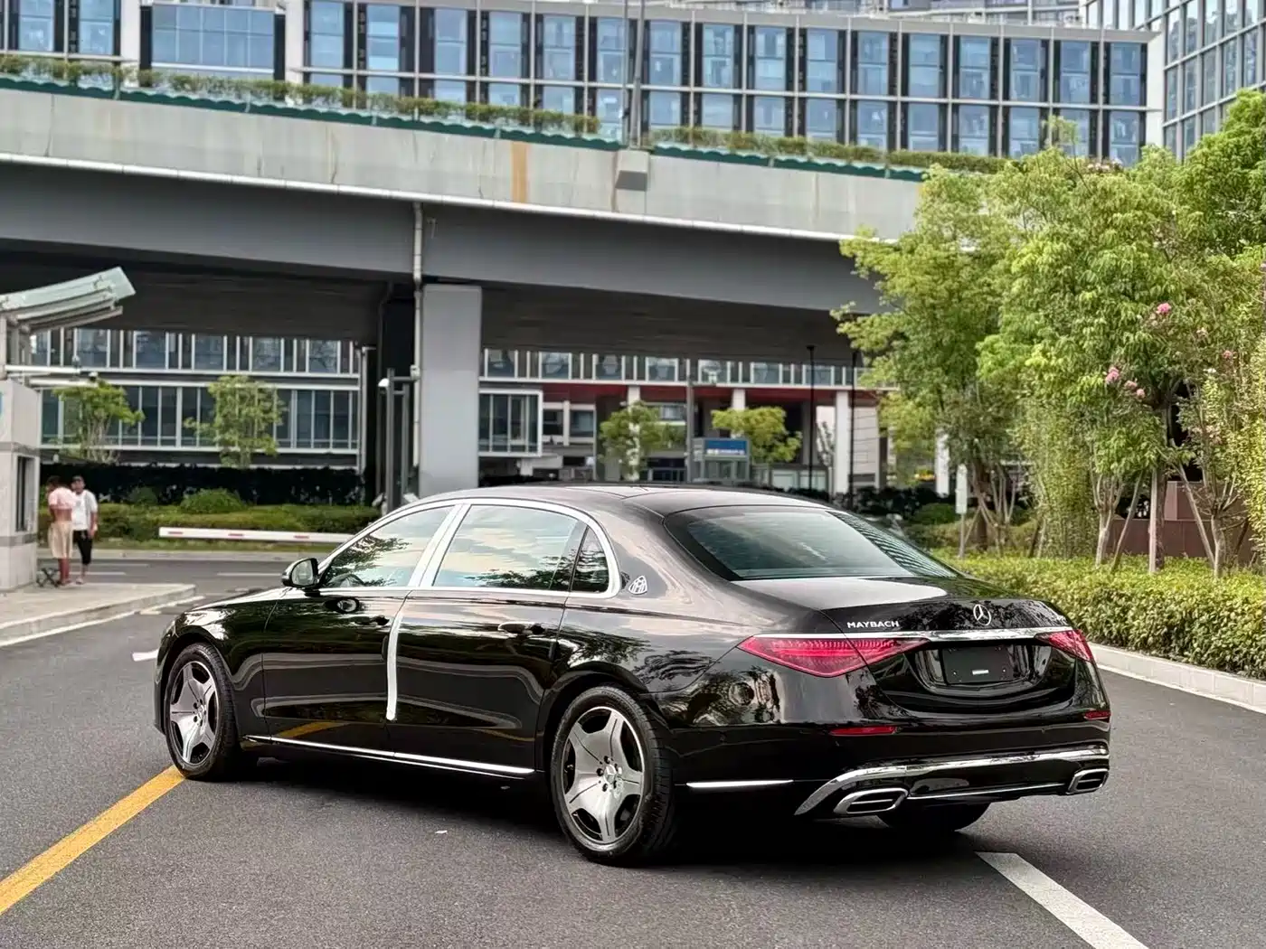 MERCEDES-BENZ MAYBACH S-CLASS