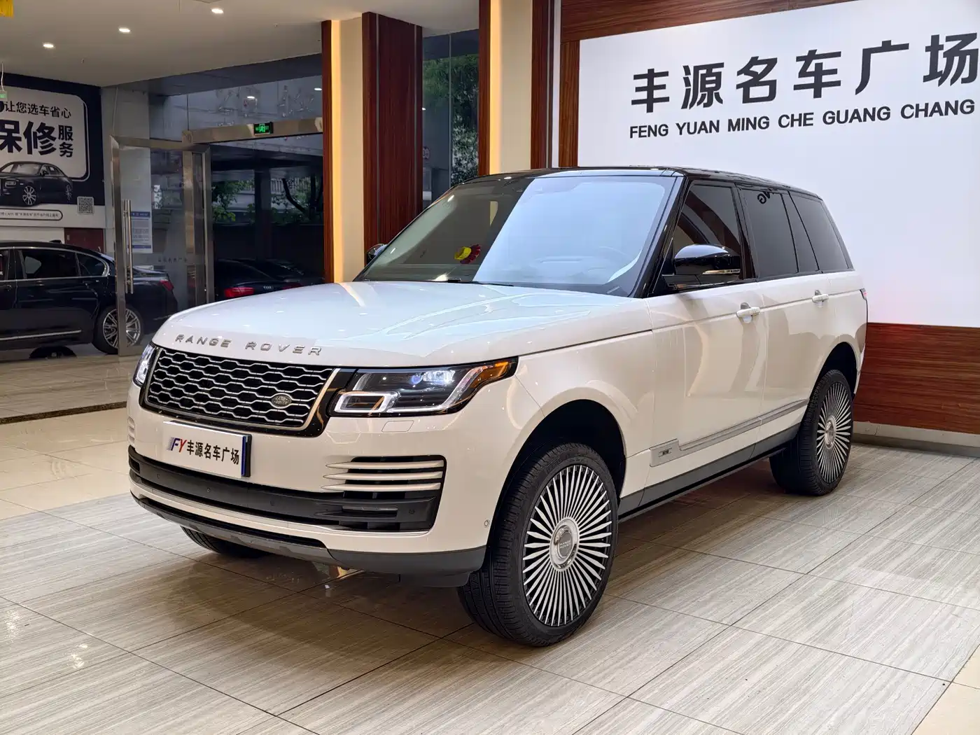 Land Rover Range Rover 2019 3.0 SCV6 Heritage Edition