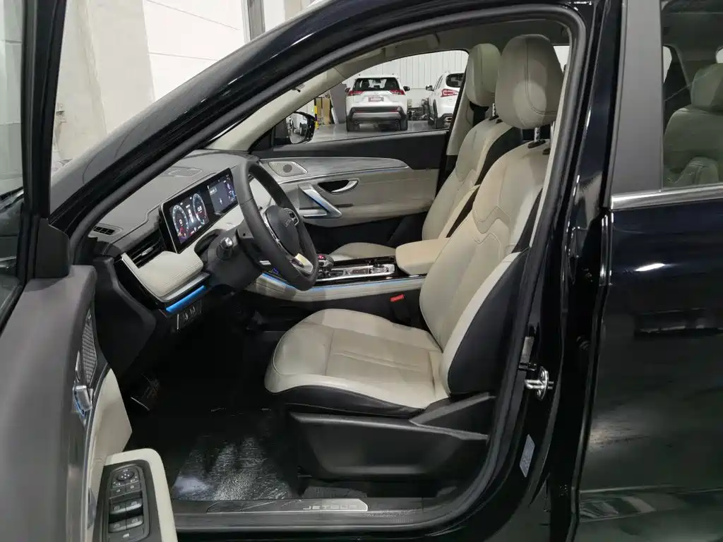 Jetour X70 PRO 2023 2023 2.0T DCT Premium 5-Seater