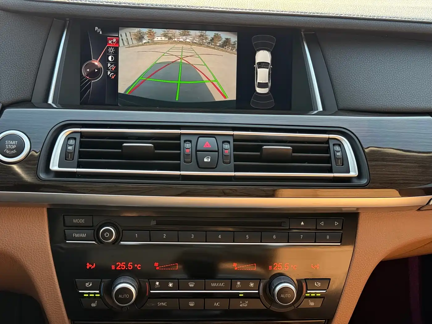BMW 7 Series 2014 730Li Premium фото 21