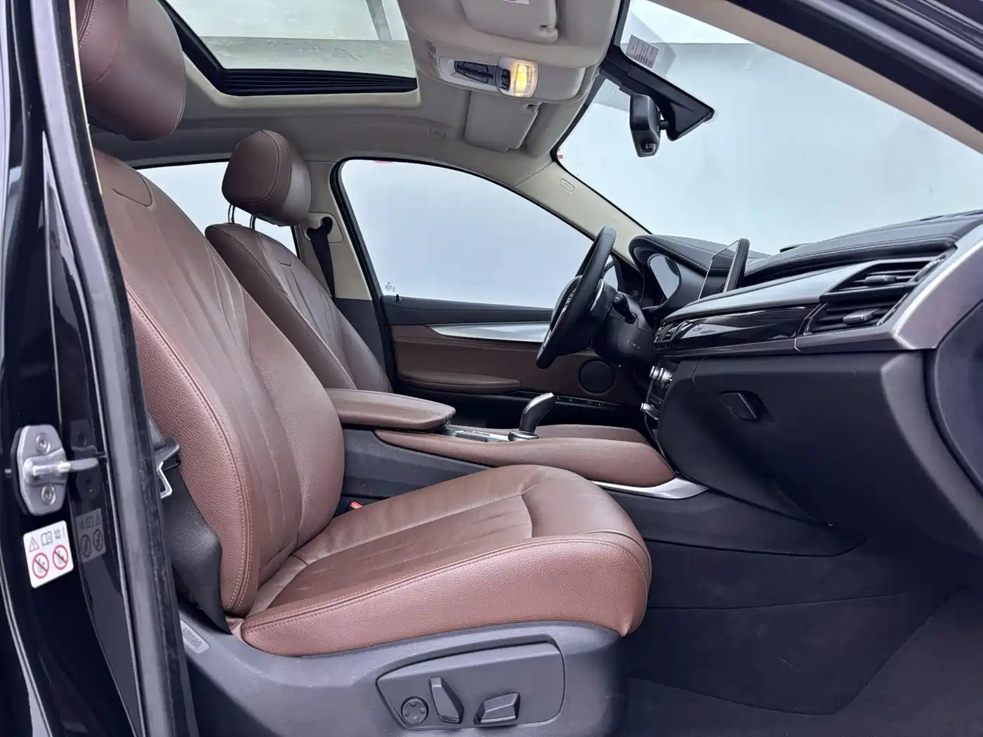 BMW X6 2018 xDrive35i Leading Model фото 8
