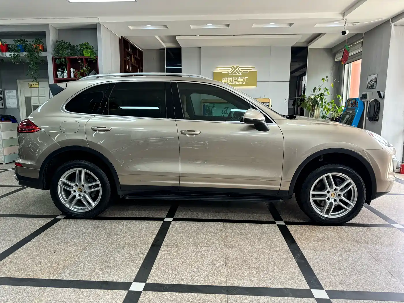 Porsche Cayenne 2015 Cayenne 3.0T фото 4