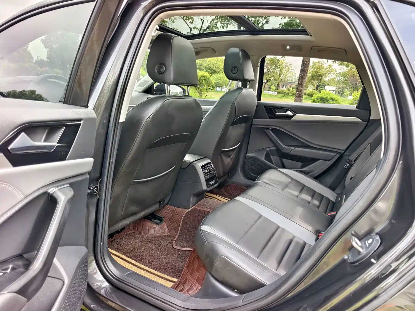 Volkswagen Sagitar, миниатюра 5