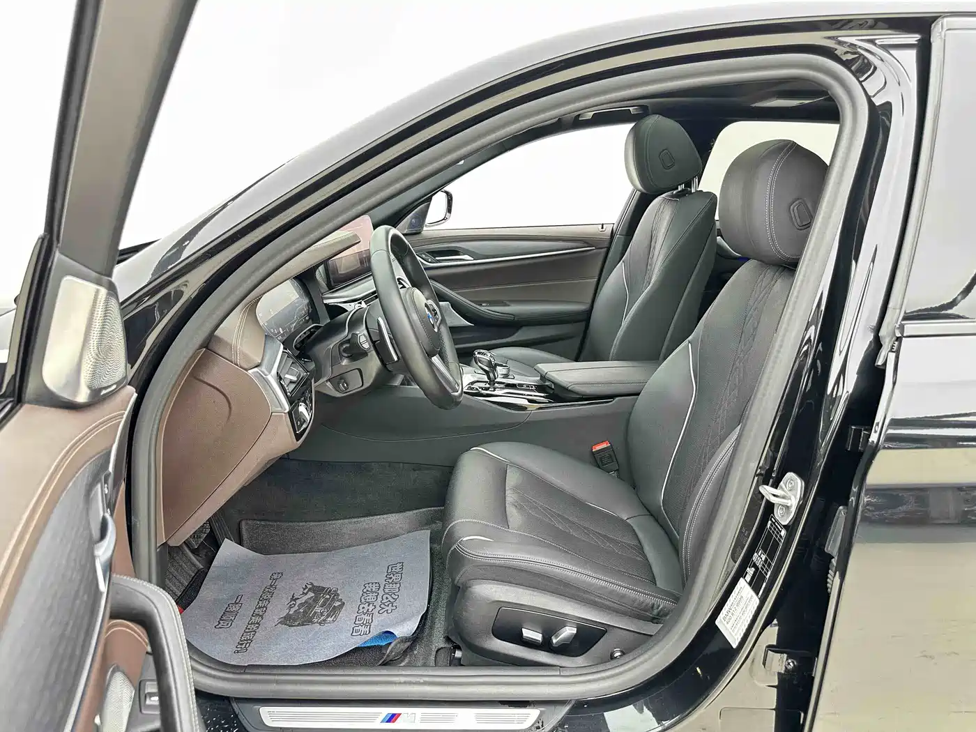 BMW 5 Series 2021 Facelift 530Li Leading M Sport Package фото 7