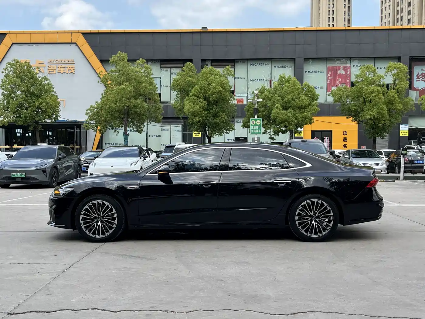 Audi A7L 2024 45 TFSI Luxury фото 5
