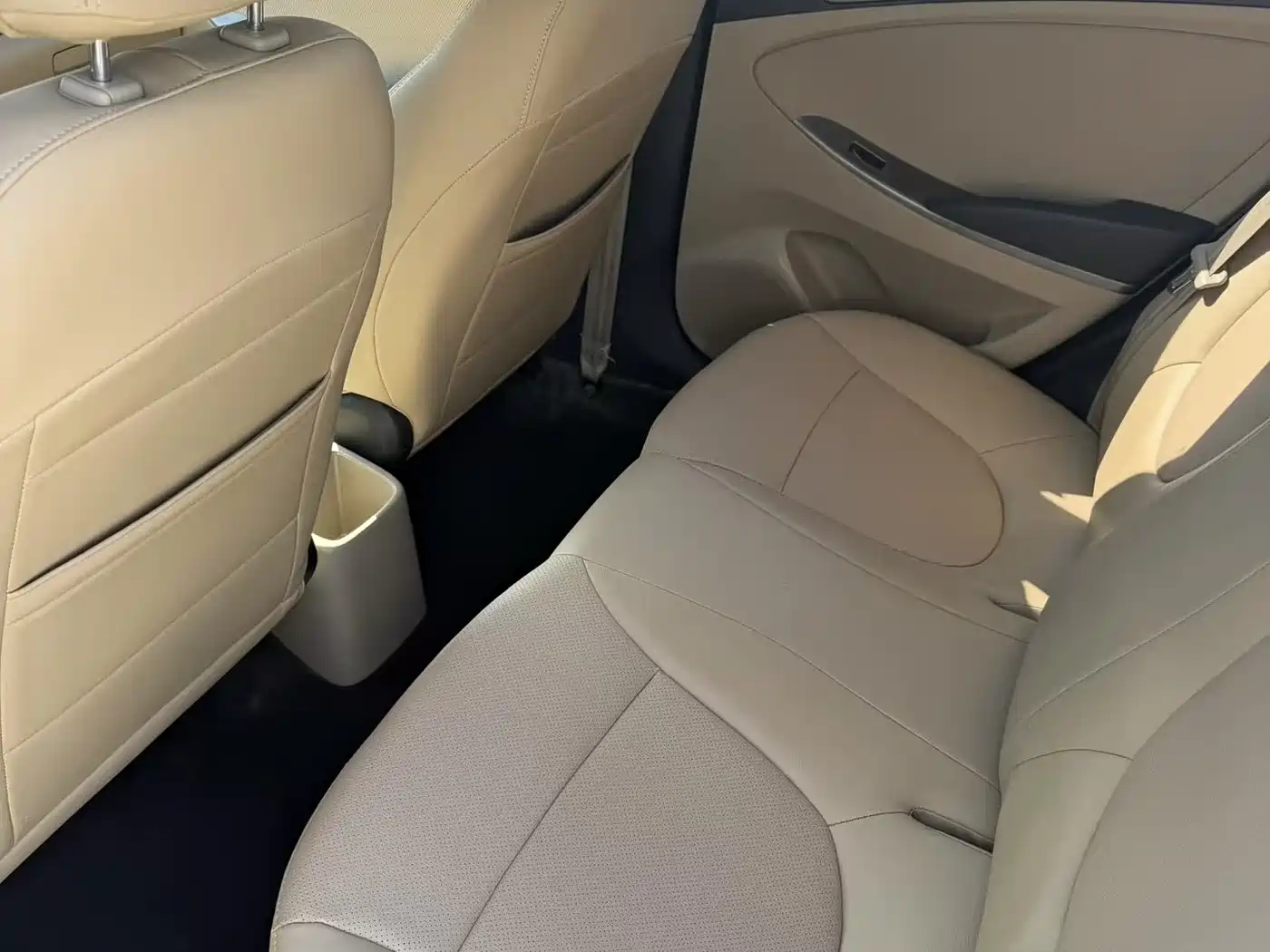 Hyundai Verna 2014 1.4L Manual Smart GLS фото 5