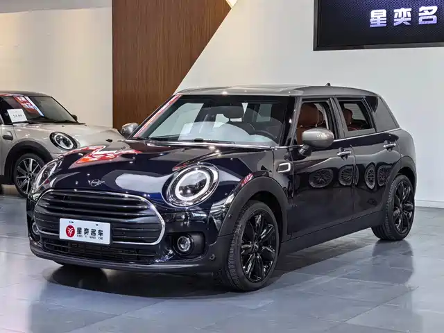 MINI CLUBMAN 2022 1.5T COOPER Connoisseur — фото 1