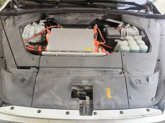 NIO ES8 2020 415KM 6-Seater — фото 3