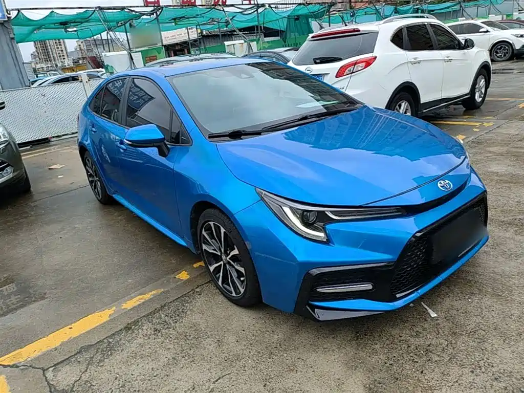 Toyota Levin 2021 185T CVT Sport Edition фото 4