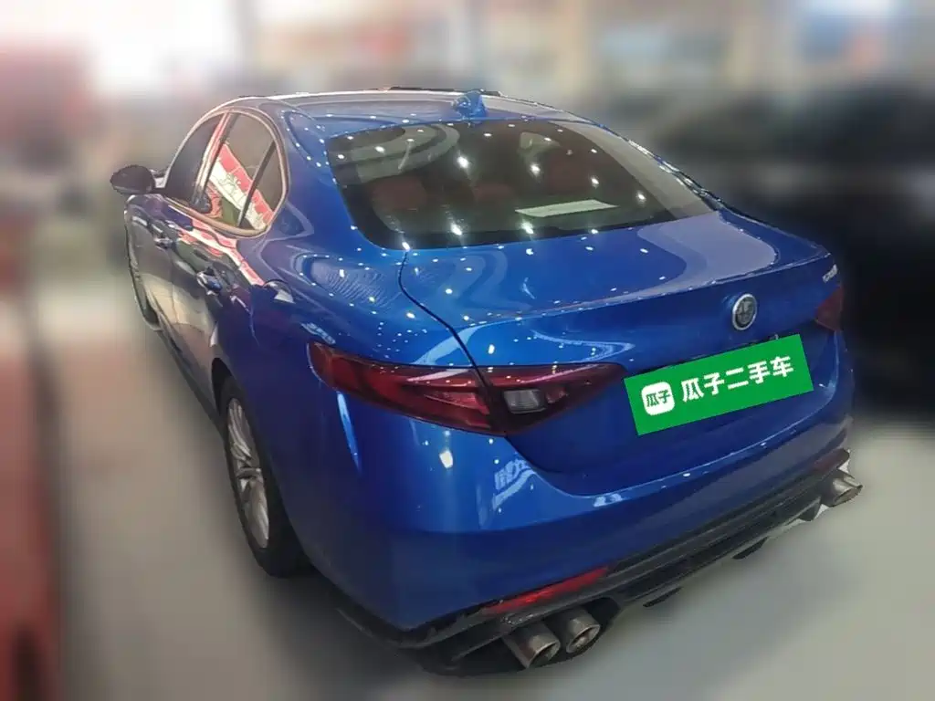 Alfa Romeo Giulia 2019 2017 2.0T 200HP Elite Edition