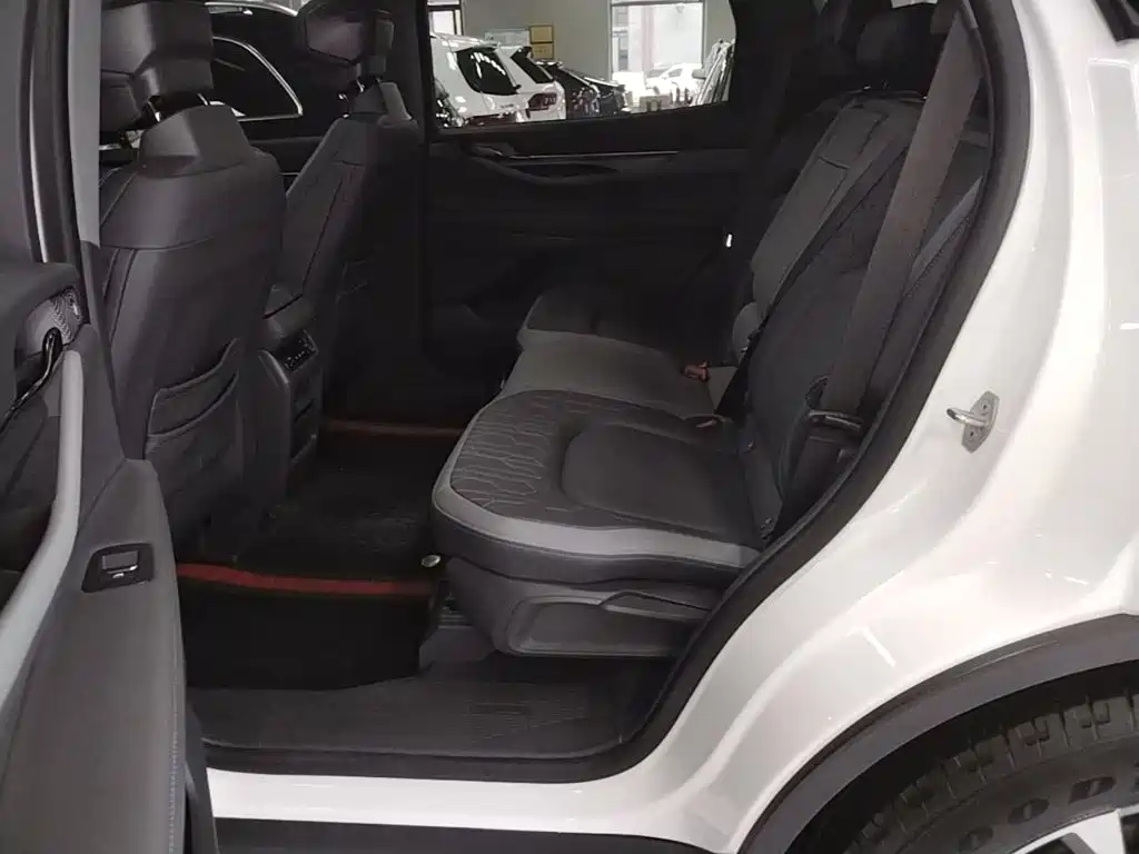 Ford Edge 2024 2023 Edge L 2.0T EcoBoost FWD 7-Seater Luxury