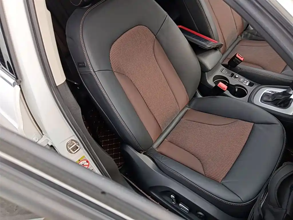 Audi Q3 2018 30th Anniversary Edition 35 TFSI Fashion фото 25