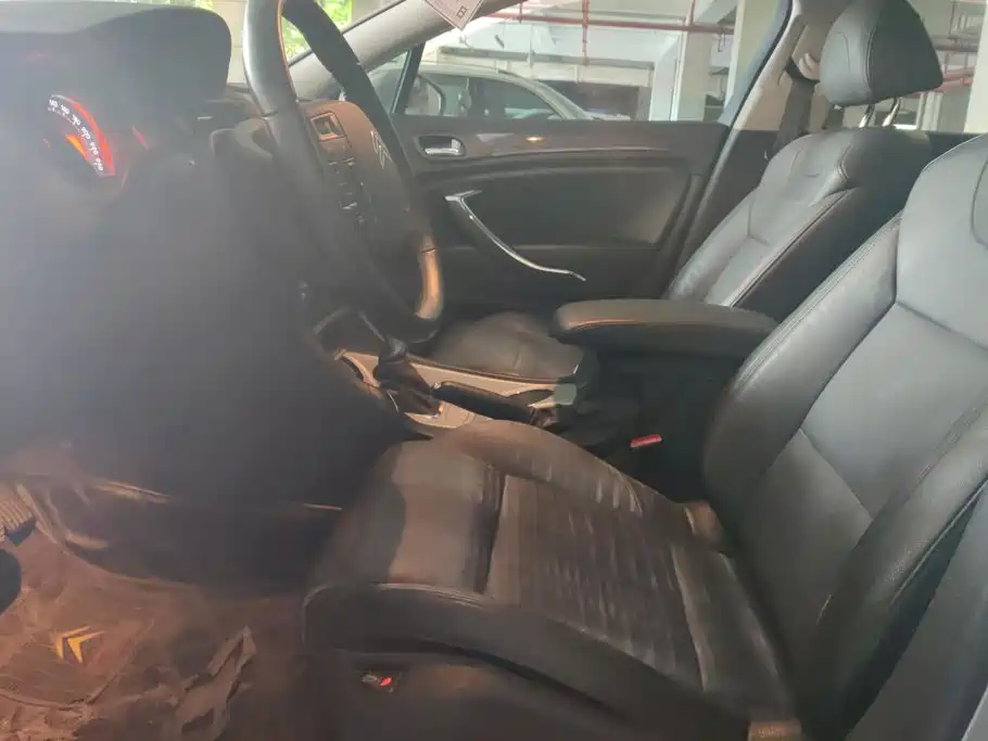 صورة 9 - Citroën C5
