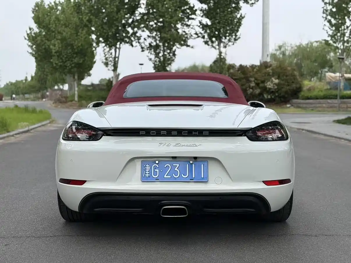 Porsche 718 2016 Boxster 2.0T фото 8