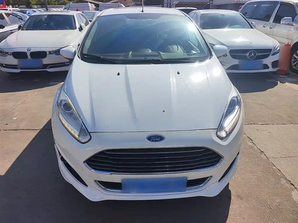 Ford Fiesta 2015 2014 Hatchback 1.0 GTDi Automatic Sport