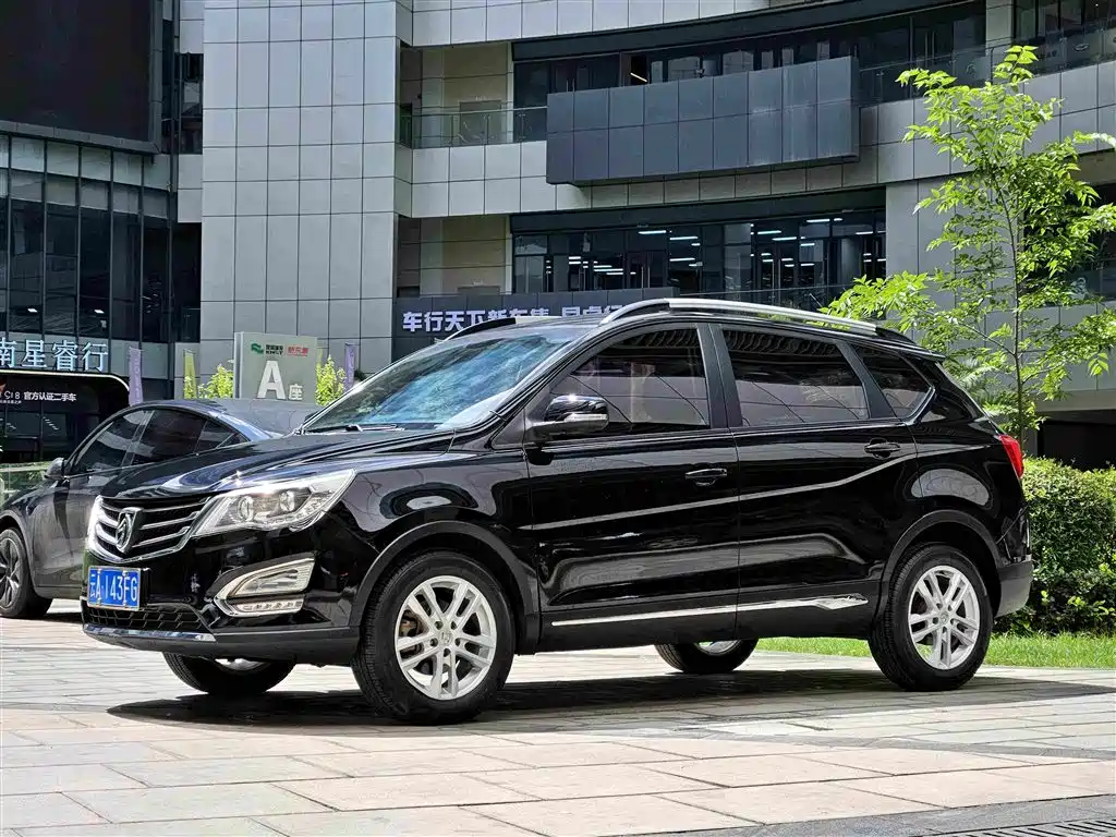 Baojun 560 2015 2015 1.8L Manual Comfort