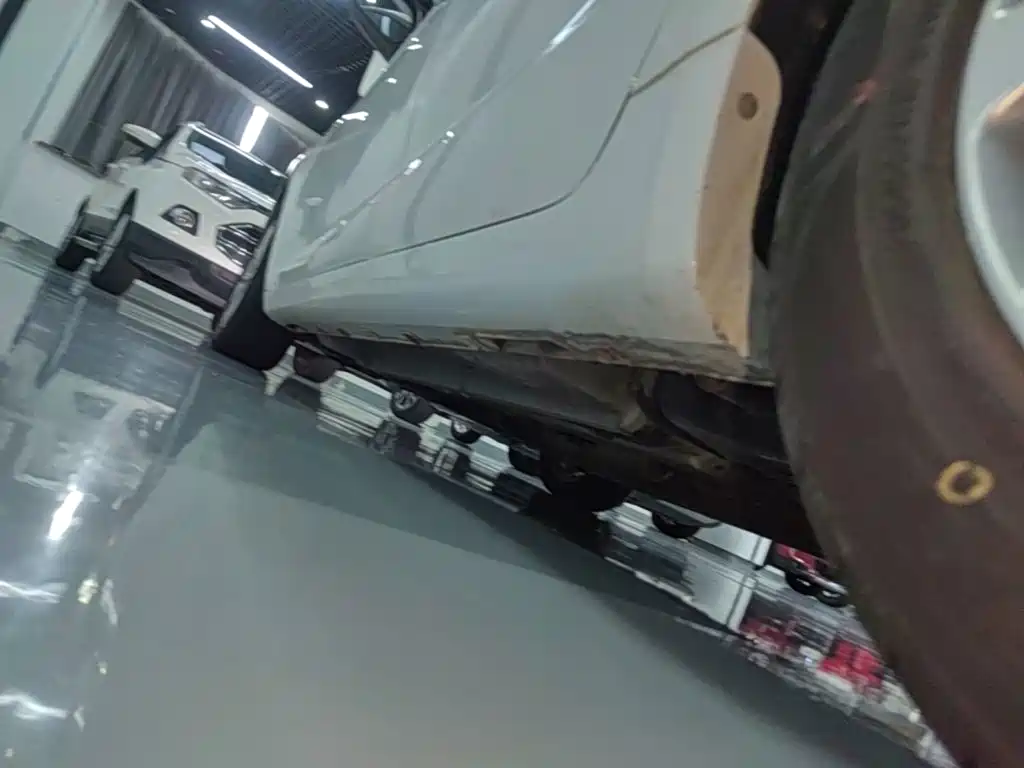 Geely Emgrand GL 2017 2017 1.3T Manual Elite