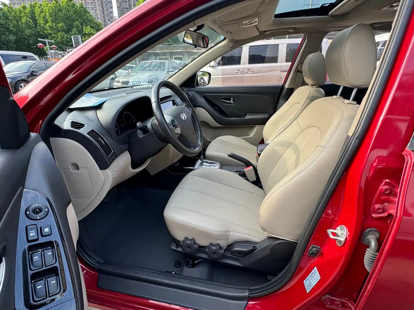 Hyundai Elantra 2011 1.6L Automatic Luxury фото 6
