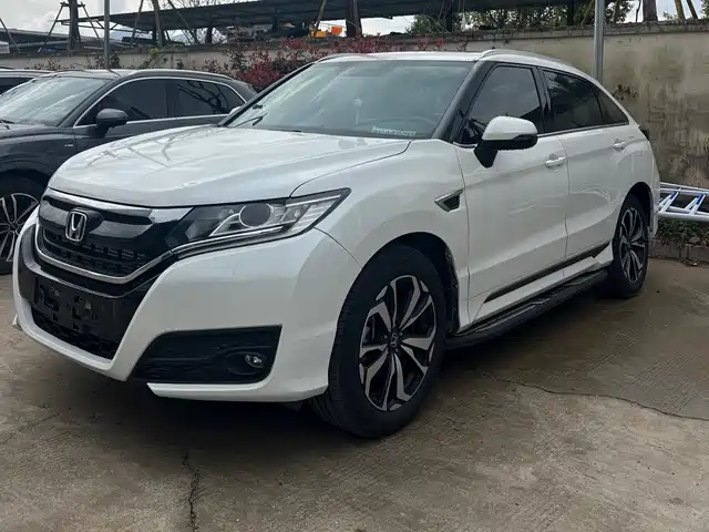 HONDA UR V