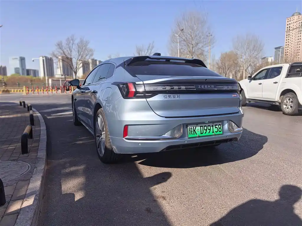 ZEEKR EXTREME KRYPTON 001