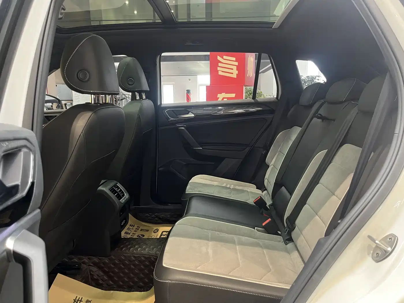 Volkswagen Tayron 2019 380TSI 4WD R-Line China V фото 11