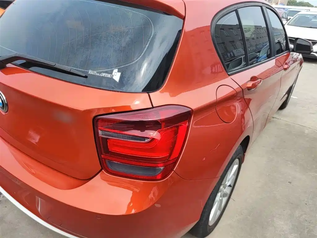 BMW 1 Series (Import) 2013 Facelift 116i Urban Model фото 8