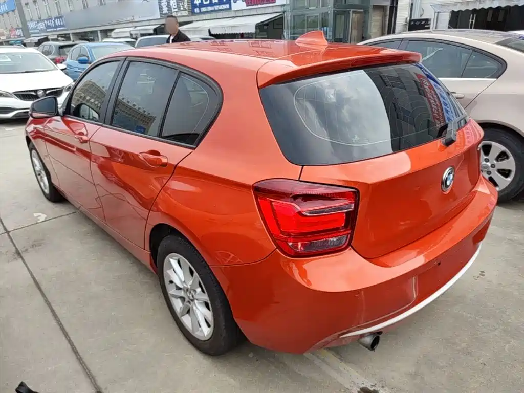 BMW 1 Series (Import) 2013 Facelift 116i Urban Model фото 5