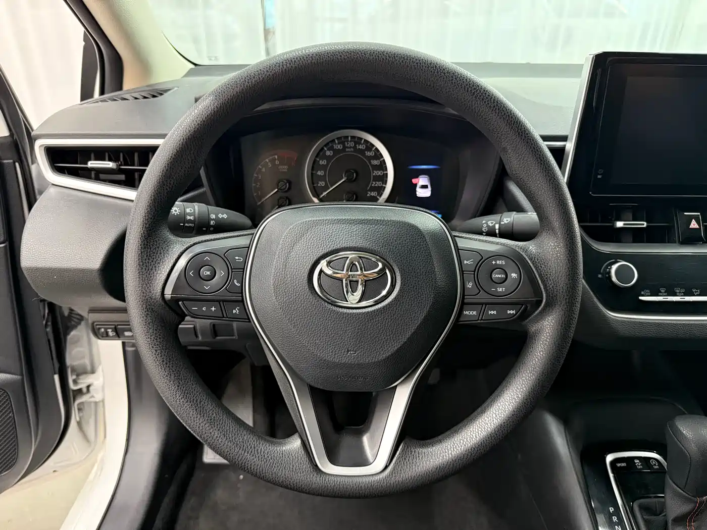 Toyota Corolla 2021 1.2T S-CVT Elite PLUS Edition фото 14