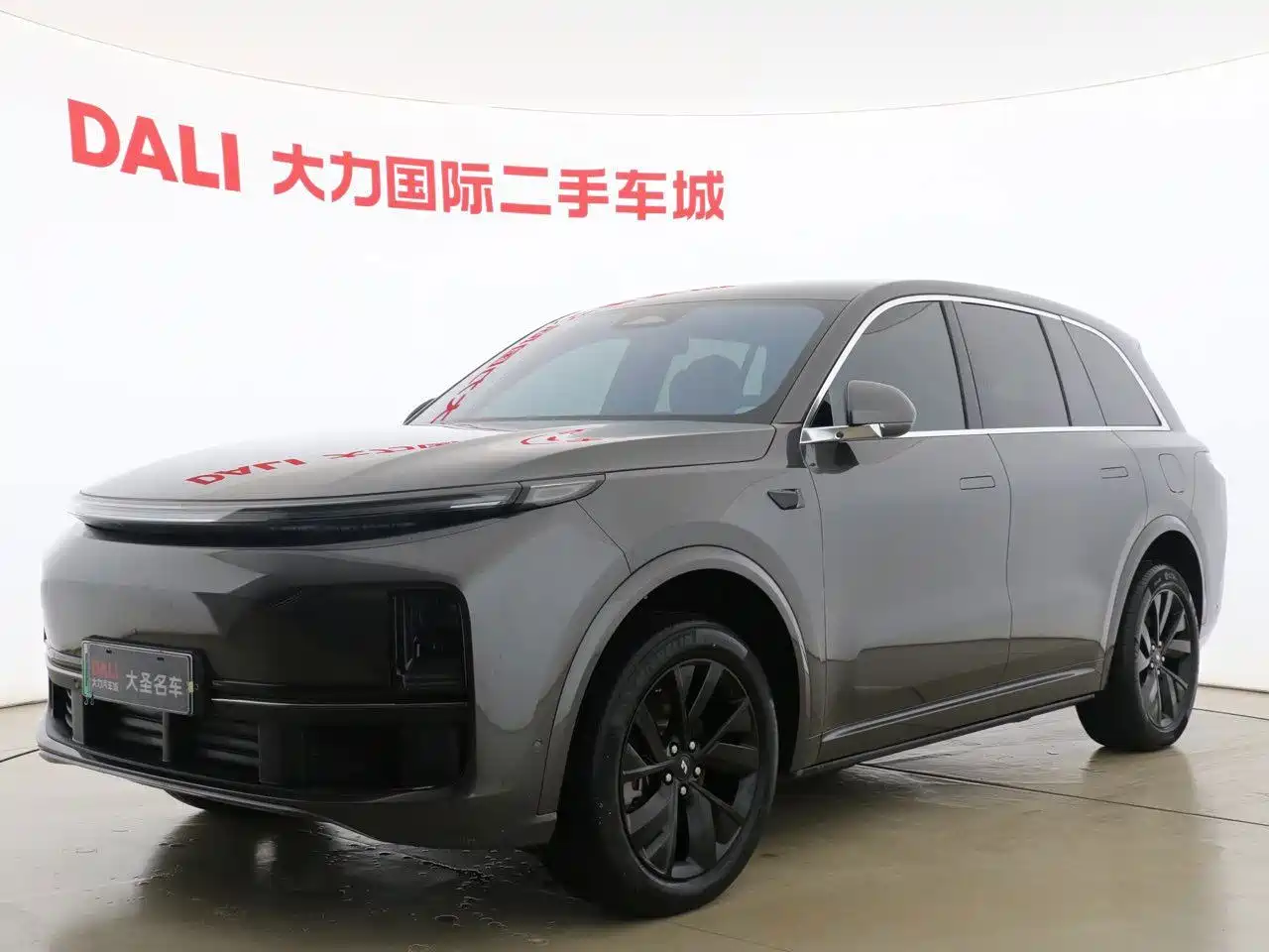 Li Auto L8 2023