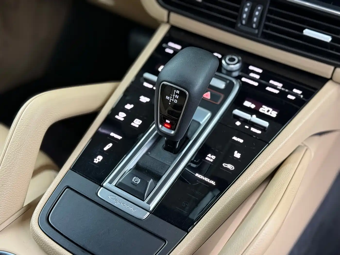 Porsche Cayenne 2018 Cayenne 3.0T фото 9