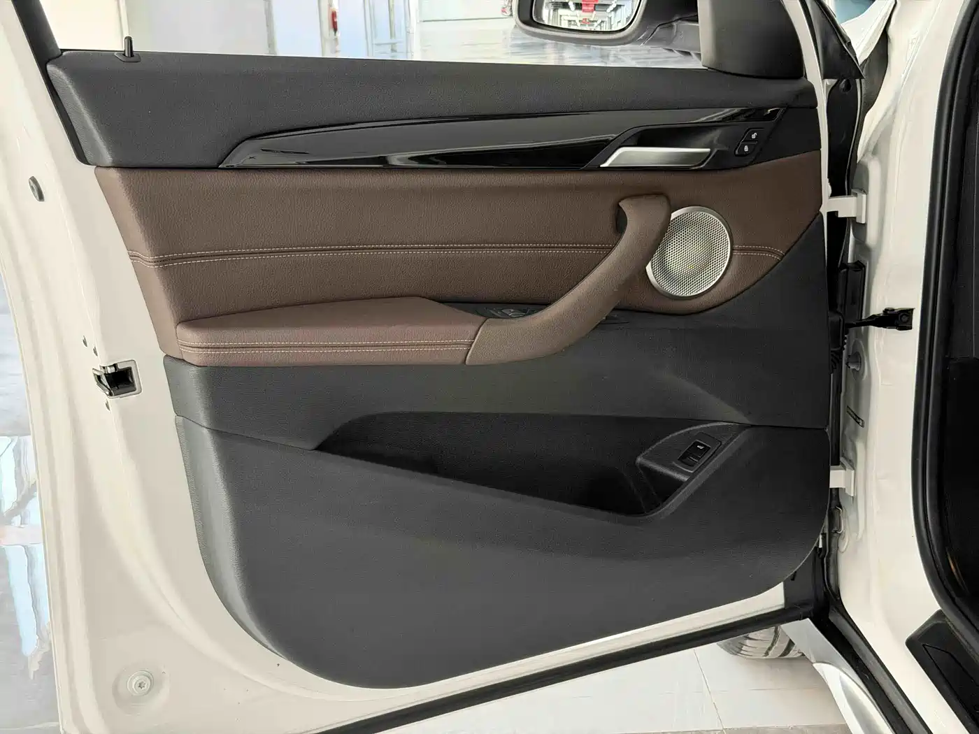 BMW X1 2022 sDrive20Li Fashion фото 11
