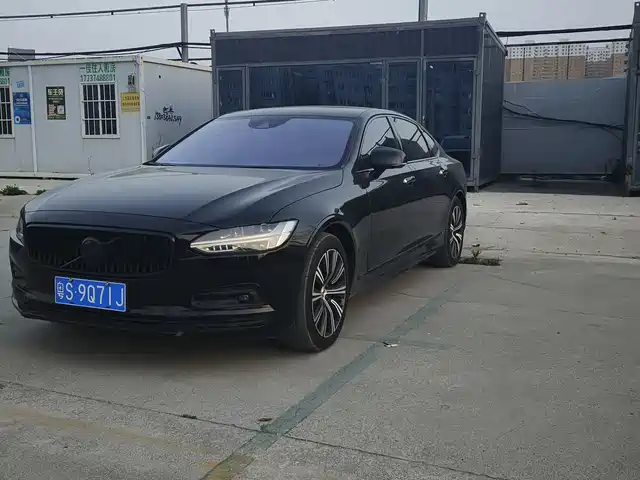 Volvo S90 2021 Model B5 Inscription Luxury Edition