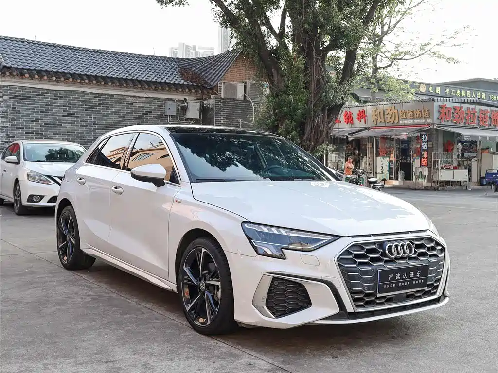 Audi A3 2021 Sportback 35 TFSI Fashion Sport фото 3