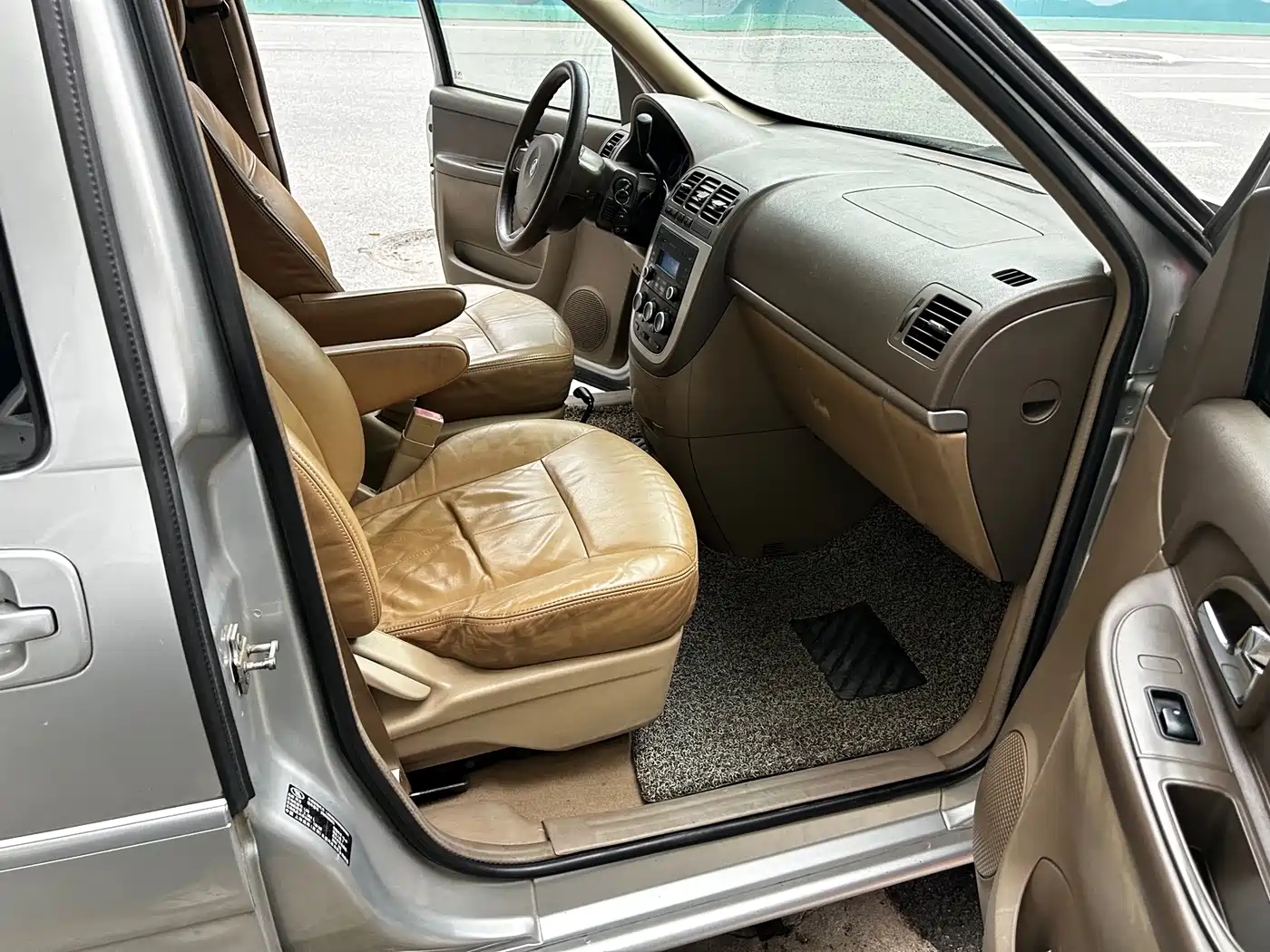 Buick GL8 2013 2.4L Classic фото 19