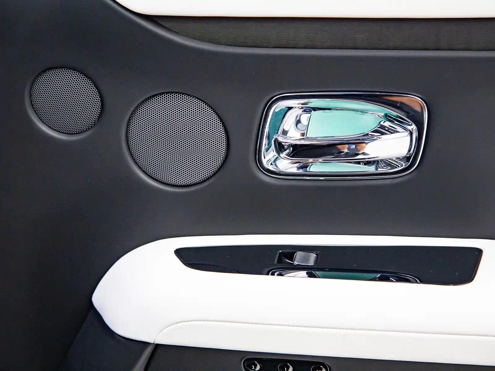 Фото 8 - Rolls-Royce Ghost
