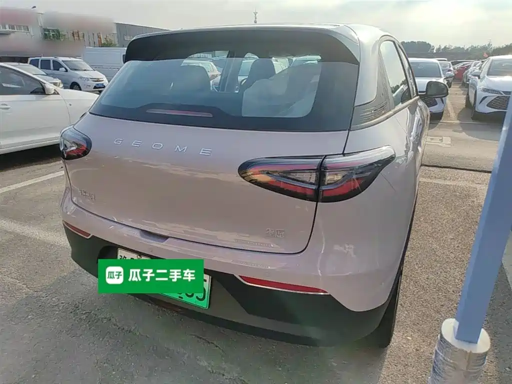 Geely Galaxy Starry Wish 2026 Edition 310km Youth Version фото 7