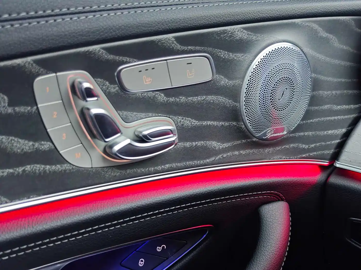Mercedes-Benz E-Class 2021 E 300 L Luxury фото 12
