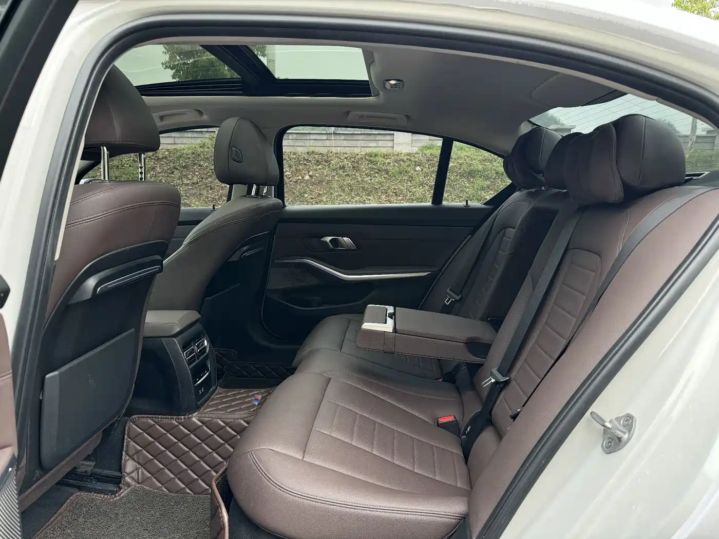 BMW 3 Series 2020 325Li Launch Edition фото 9