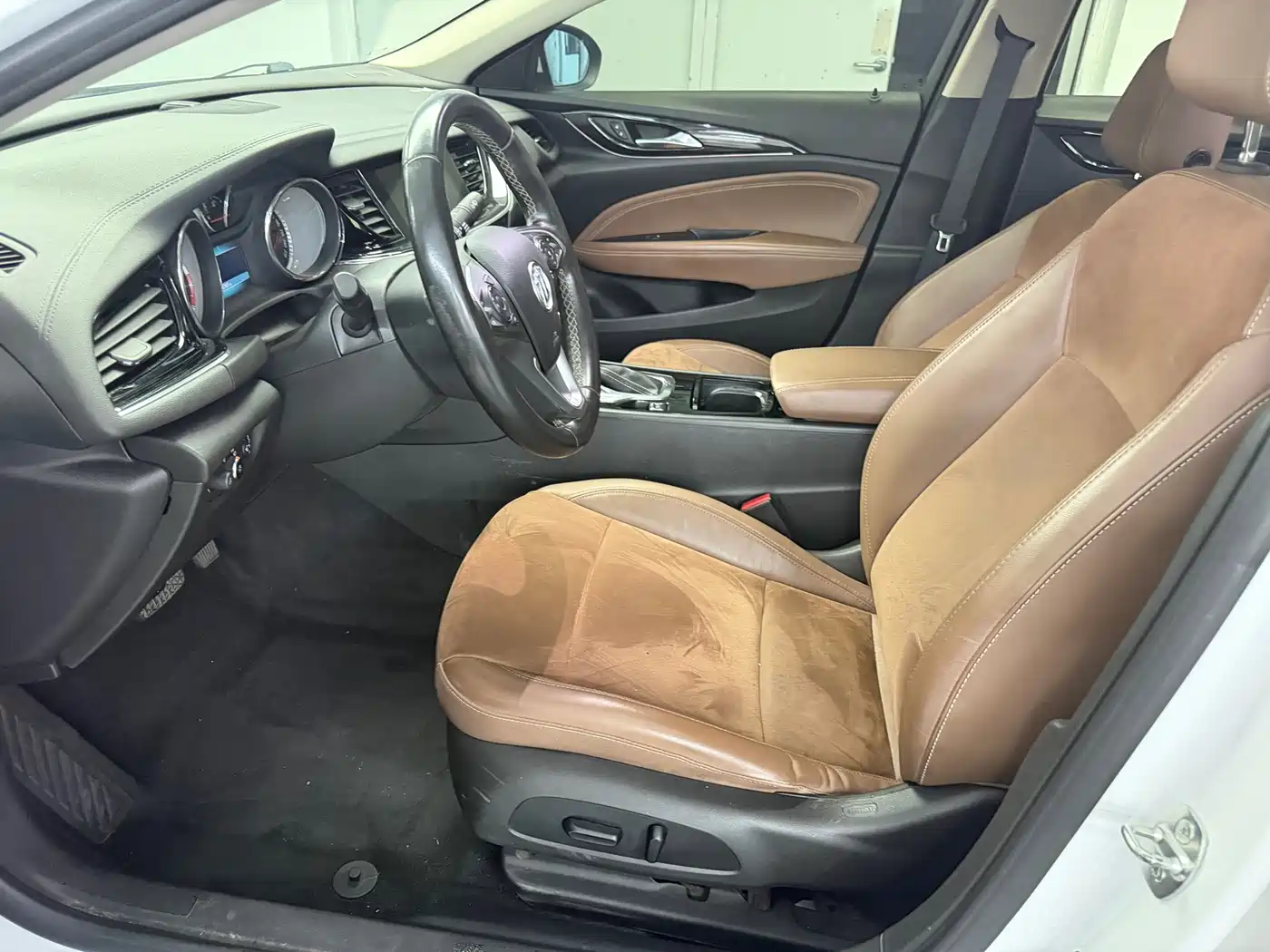 Buick Regal 2019 20T Elite China VI фото 4