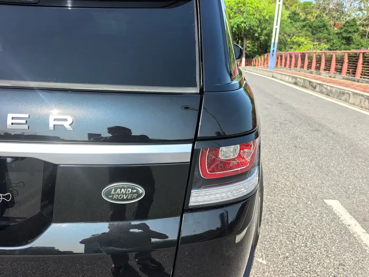 Land Rover Range Rover Sport 2016 Model 3.0 SC V6 SE фото 20