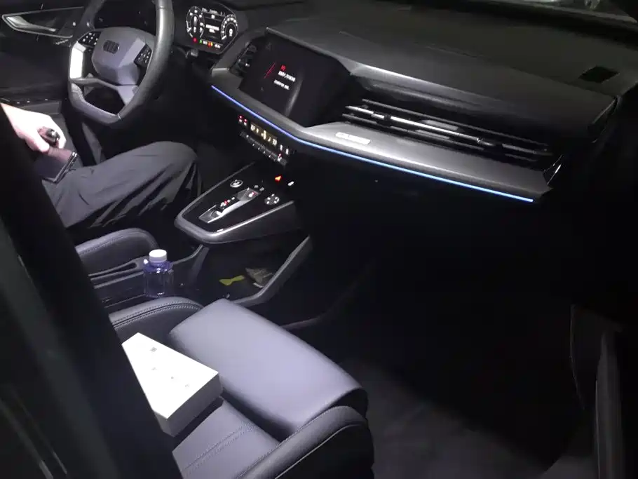 Audi Q4 e-tron 2024 2024 40 e-tron Pioneer Edition