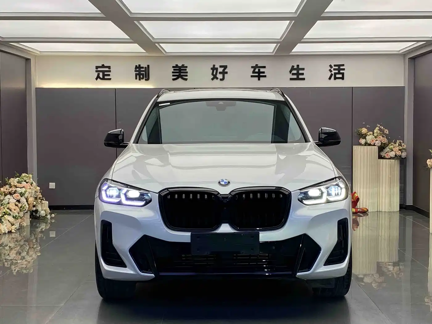 BMW X3 2022 Facelift xDrive30i Leading M Shadow Edition фото 2