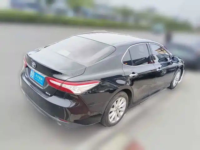 Toyota Camry 2019 Facelift 2.0G Luxury Edition — фото 5