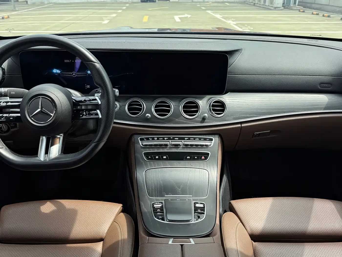 MERCEDES-BENZ E CLASS