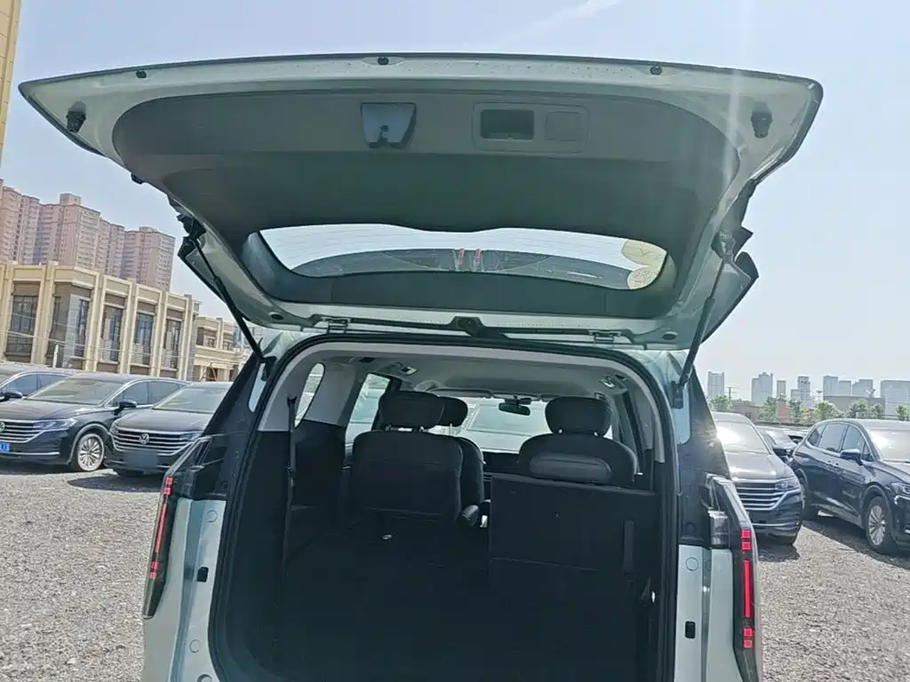 SAIC Maxus Dajia 7 2025 2024 Facelift Super Hybrid Long Range Enjoyment Edition