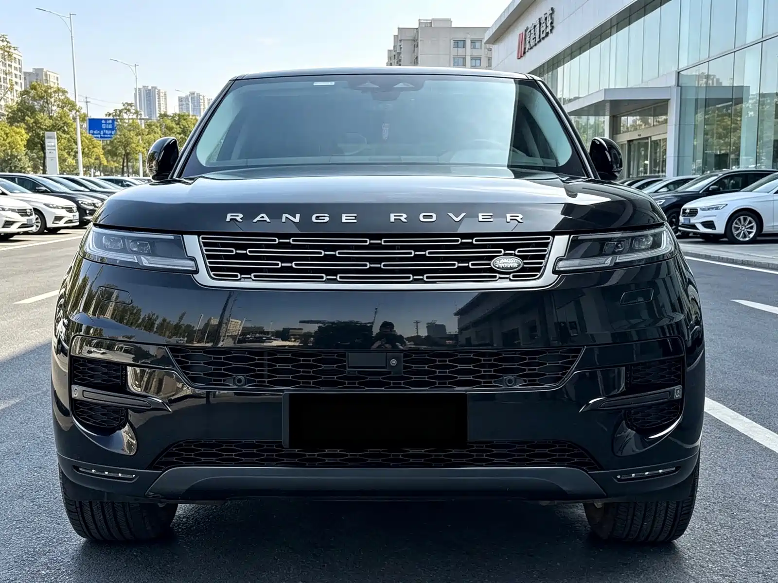 Photo 3 - Land Rover Range Rover Sport