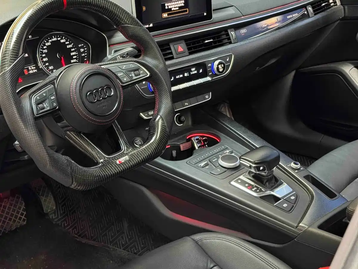 Фото 7 - Audi A5 (Import)