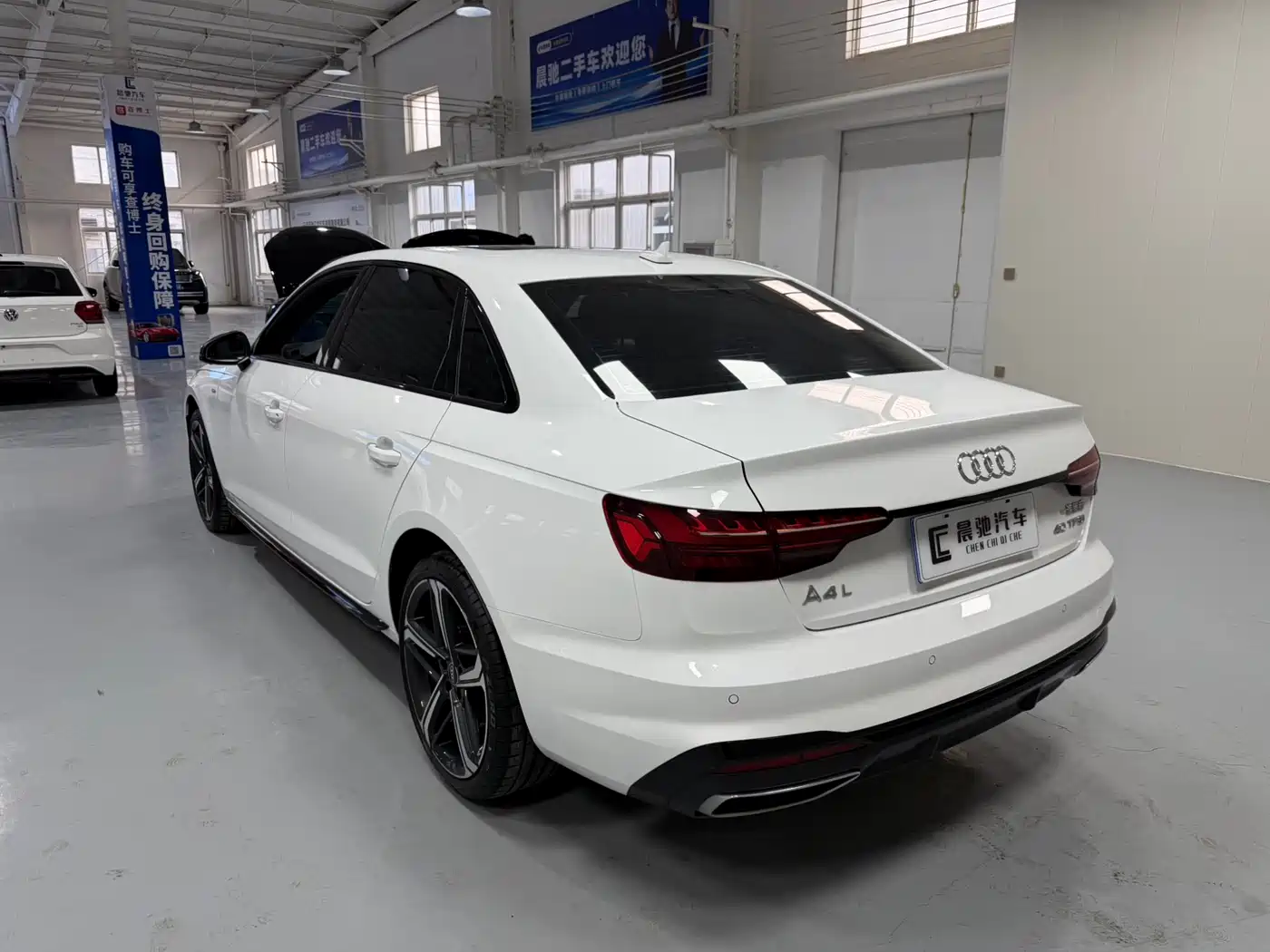 Audi A4L 2024 40 TFSI Luxury Dynamic фото 6