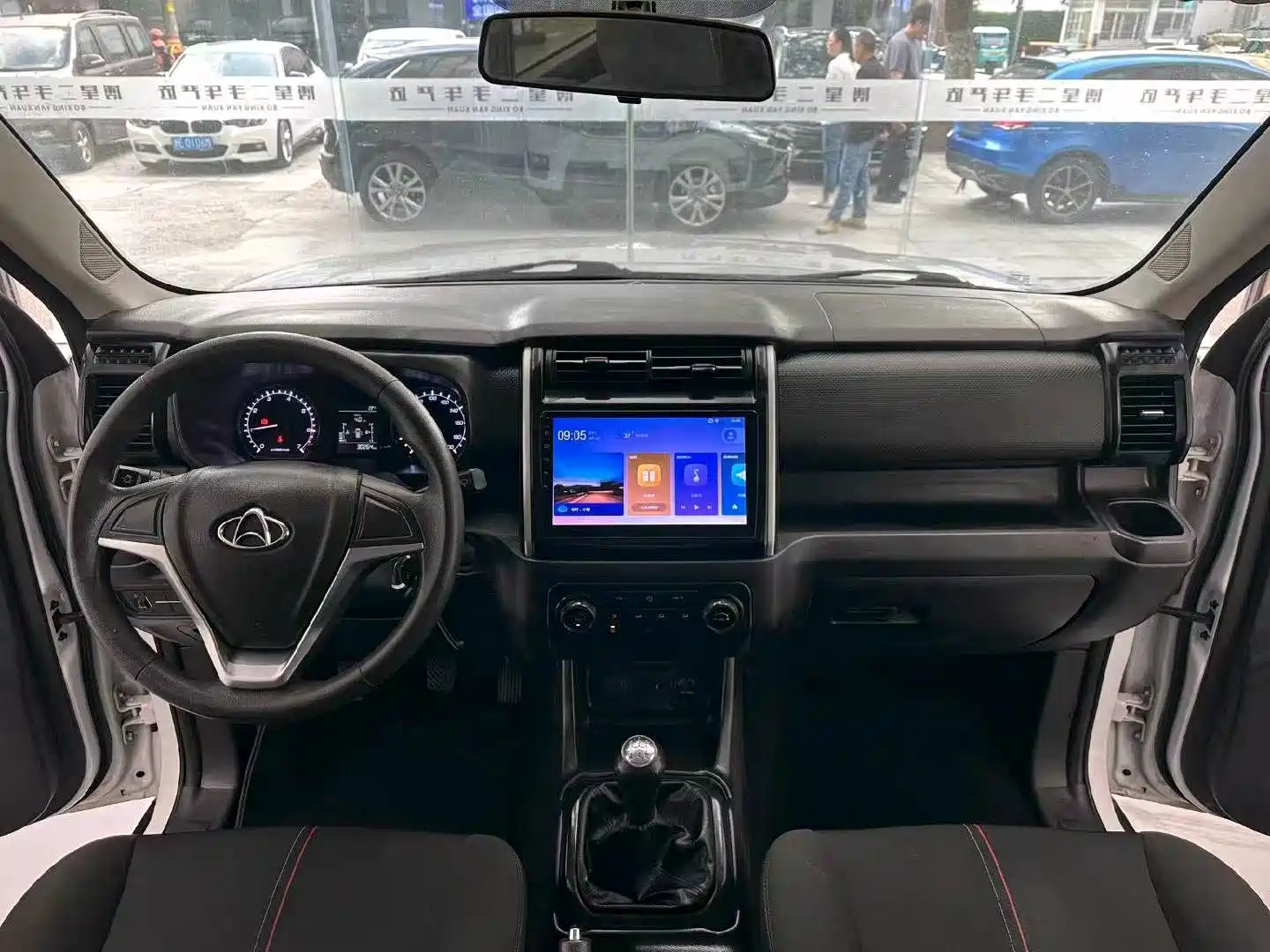 Photo 5 - Changan Oshan Changan Oushang X70A